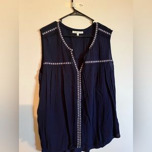 Danielrainn Blue top with white trim